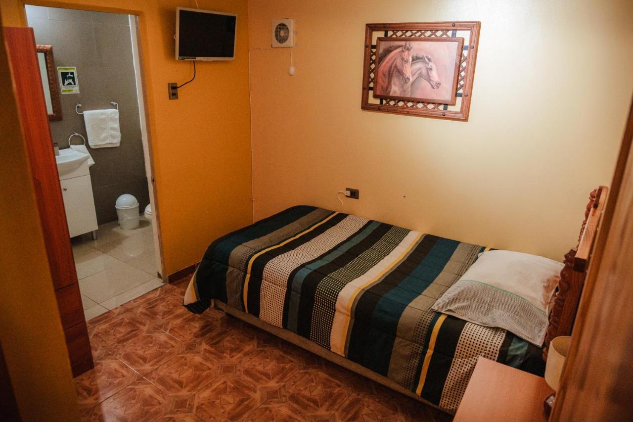 Di Giorgio Hostal Antofagasta Kültér fotó