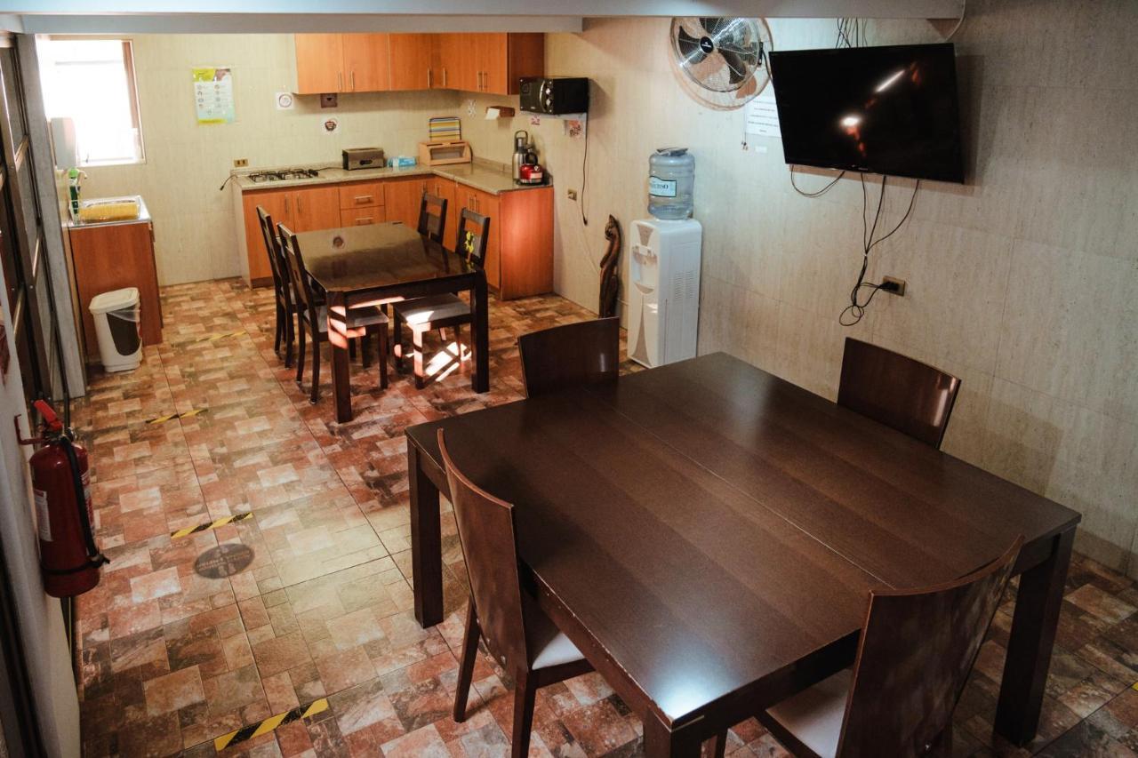 Di Giorgio Hostal Antofagasta Kültér fotó