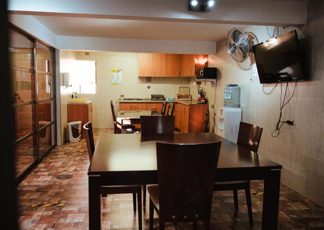 Di Giorgio Hostal Antofagasta Kültér fotó