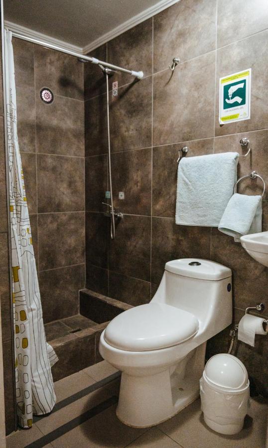 Di Giorgio Hostal Antofagasta Kültér fotó